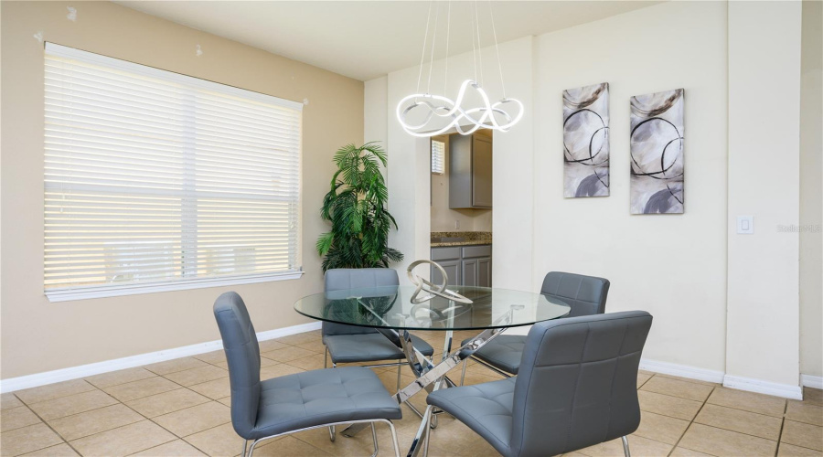 KISSIMMEE, Florida 34746, 6 Bedrooms Bedrooms, ,5 BathroomsBathrooms,Residential,For Sale,MARCELLO,0,MFRO6381209