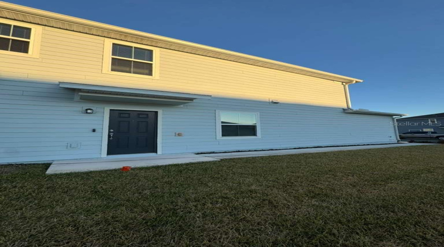 DAVENPORT, Florida 33896, 3 Bedrooms Bedrooms, ,2 BathroomsBathrooms,Residential,For Sale,STUNNING,0,MFRO6381260