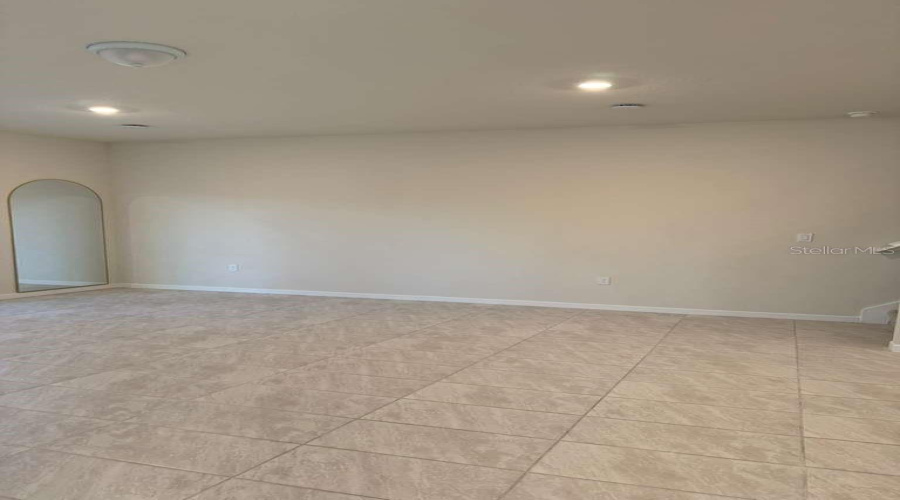 DAVENPORT, Florida 33896, 3 Bedrooms Bedrooms, ,2 BathroomsBathrooms,Residential,For Sale,STUNNING,0,MFRO6381260