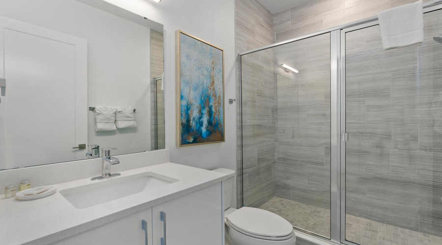 DAVENPORT, Florida 33837, 6 Bedrooms Bedrooms, ,6 BathroomsBathrooms,Residential,For Sale,PINE OAK,0,MFRS5143499