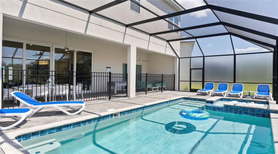 DAVENPORT, Florida 33837, 6 Bedrooms Bedrooms, ,6 BathroomsBathrooms,Residential,For Sale,PINE OAK,0,MFRS5143499