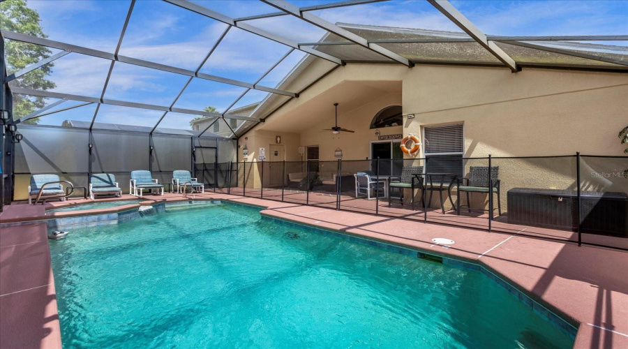 KISSIMMEE, Florida 34746, 4 Bedrooms Bedrooms, ,2 BathroomsBathrooms,Residential,For Sale,WINDING WILLOW,0,MFRS5143532