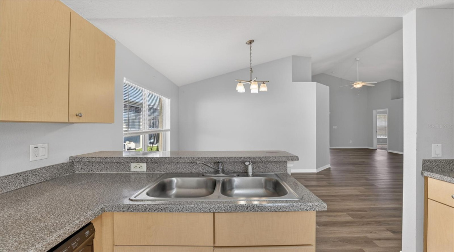 KISSIMMEE, Florida 34746, 4 Bedrooms Bedrooms, ,2 BathroomsBathrooms,Residential,For Sale,EMERALD GREEN,0,MFRS5143546