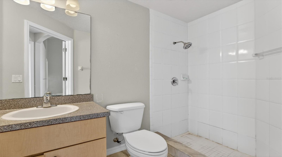 KISSIMMEE, Florida 34746, 4 Bedrooms Bedrooms, ,2 BathroomsBathrooms,Residential,For Sale,EMERALD GREEN,0,MFRS5143546