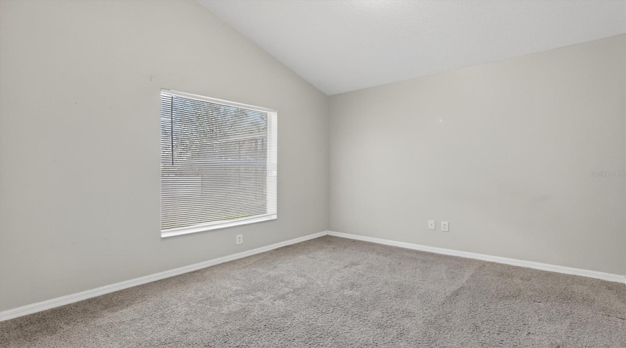 KISSIMMEE, Florida 34746, 4 Bedrooms Bedrooms, ,2 BathroomsBathrooms,Residential,For Sale,EMERALD GREEN,0,MFRS5143546