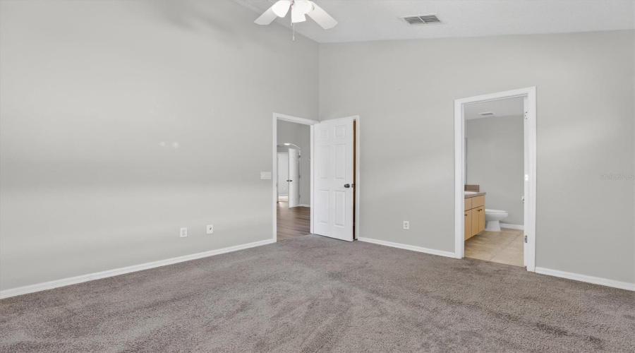 KISSIMMEE, Florida 34746, 4 Bedrooms Bedrooms, ,2 BathroomsBathrooms,Residential,For Sale,EMERALD GREEN,0,MFRS5143546