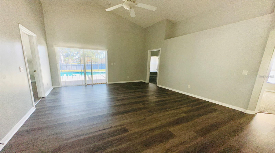 KISSIMMEE, Florida 34746, 4 Bedrooms Bedrooms, ,2 BathroomsBathrooms,Residential,For Sale,EMERALD GREEN,0,MFRS5143546