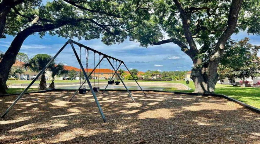 KISSIMMEE, Florida 34746, 3 Bedrooms Bedrooms, ,3 BathroomsBathrooms,Residential,For Sale,PARADISE CAY,0,MFRO6357060