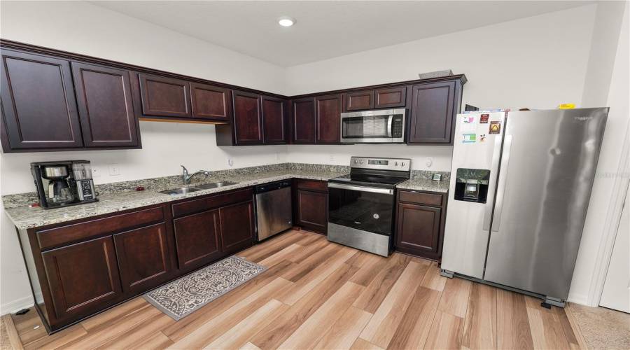 DAVENPORT, Florida 33837, 3 Bedrooms Bedrooms, ,2 BathroomsBathrooms,Residential,For Sale,MADISON,0,MFRL4957526