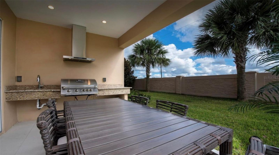 KISSIMMEE, Florida 34747, 4 Bedrooms Bedrooms, ,4 BathroomsBathrooms,Residential,For Sale,BRASILIA,0,MFRS5143074