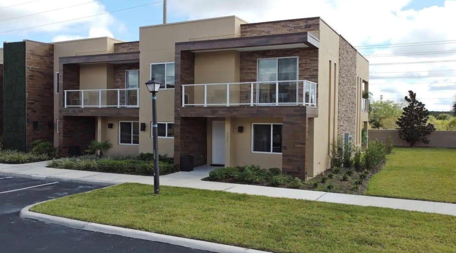 KISSIMMEE, Florida 34747, 4 Bedrooms Bedrooms, ,4 BathroomsBathrooms,Residential,For Sale,BRASILIA,0,MFRS5143074
