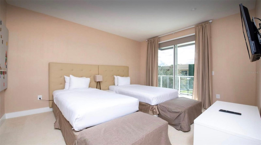 KISSIMMEE, Florida 34747, 4 Bedrooms Bedrooms, ,4 BathroomsBathrooms,Residential,For Sale,BRASILIA,0,MFRS5143074