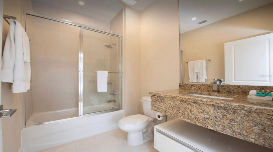 KISSIMMEE, Florida 34747, 4 Bedrooms Bedrooms, ,4 BathroomsBathrooms,Residential,For Sale,BRASILIA,0,MFRS5143074