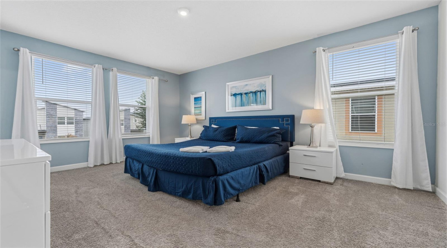 DAVENPORT, Florida 33896, 6 Bedrooms Bedrooms, ,5 BathroomsBathrooms,Residential,For Sale,CABOT CLIFFS,0,MFRS5143528