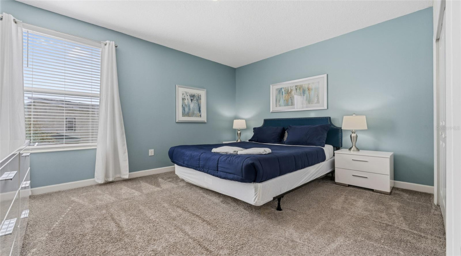 DAVENPORT, Florida 33896, 6 Bedrooms Bedrooms, ,5 BathroomsBathrooms,Residential,For Sale,CABOT CLIFFS,0,MFRS5143528