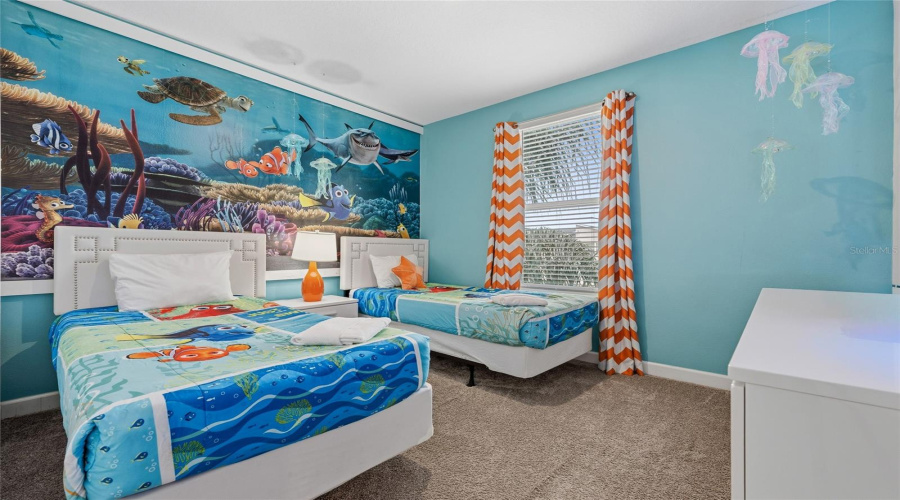 DAVENPORT, Florida 33896, 6 Bedrooms Bedrooms, ,5 BathroomsBathrooms,Residential,For Sale,CABOT CLIFFS,0,MFRS5143528