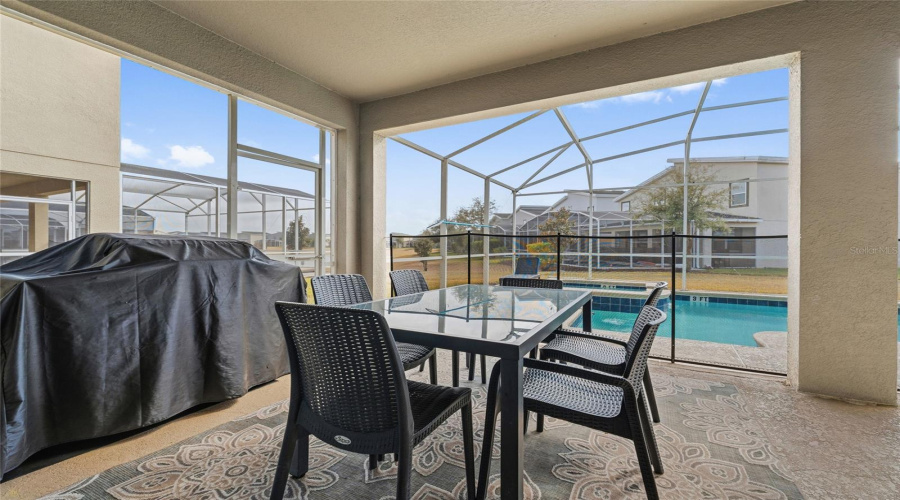 DAVENPORT, Florida 33896, 6 Bedrooms Bedrooms, ,5 BathroomsBathrooms,Residential,For Sale,CABOT CLIFFS,0,MFRS5143528