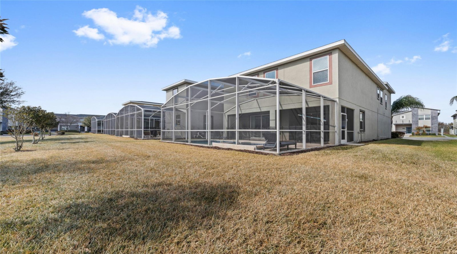 DAVENPORT, Florida 33896, 6 Bedrooms Bedrooms, ,5 BathroomsBathrooms,Residential,For Sale,CABOT CLIFFS,0,MFRS5143528