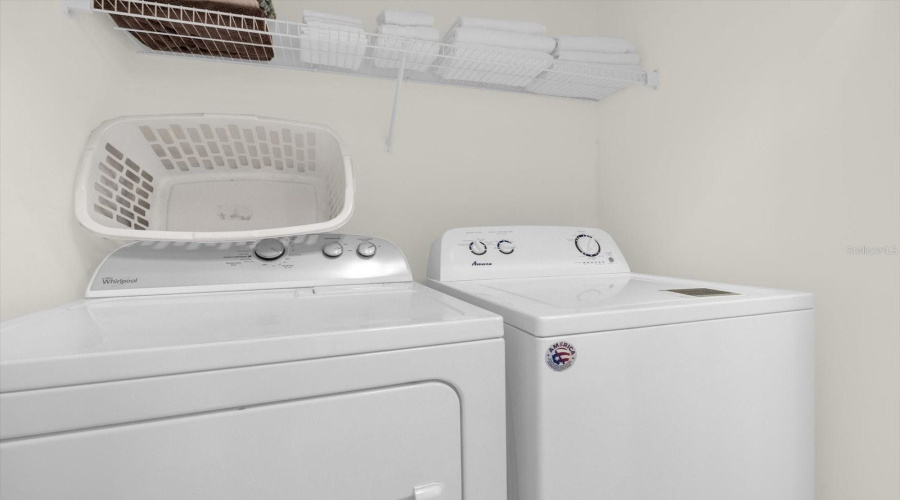 KISSIMMEE, Florida 34747, 3 Bedrooms Bedrooms, ,3 BathroomsBathrooms,Residential,For Sale,SILVER PALM,0,MFRO6380885