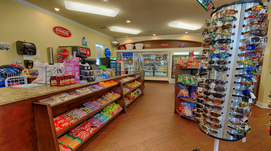 KISSIMMEE, Florida 34747, 3 Bedrooms Bedrooms, ,3 BathroomsBathrooms,Residential,For Sale,SILVER PALM,0,MFRO6380885