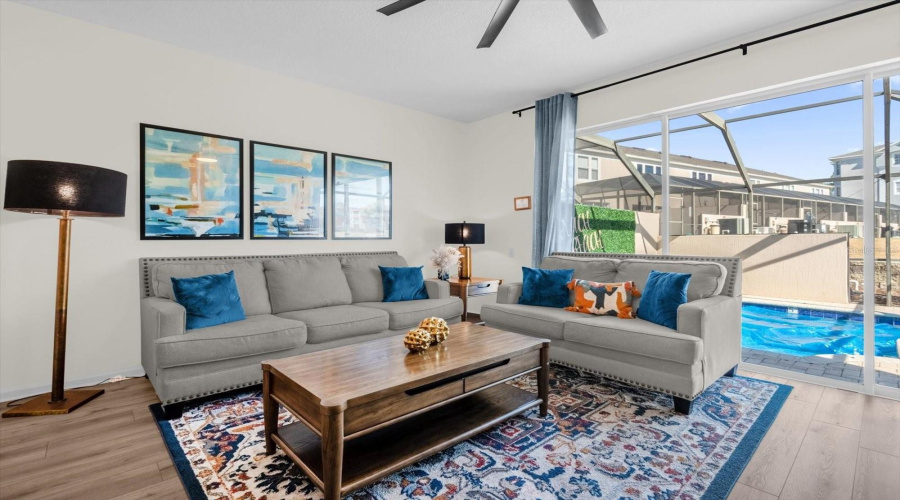 KISSIMMEE, Florida 34747, 3 Bedrooms Bedrooms, ,3 BathroomsBathrooms,Residential,For Sale,SILVER PALM,0,MFRO6380885