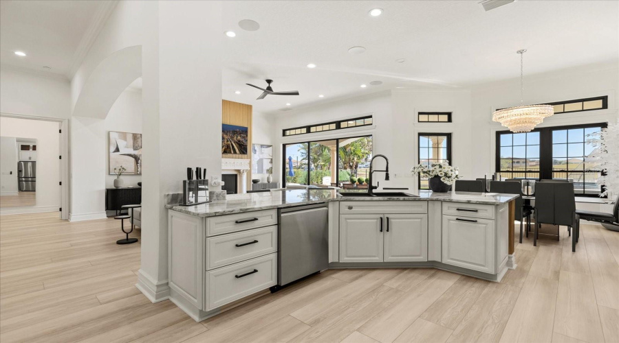 REUNION, Florida 34747, 5 Bedrooms Bedrooms, ,5 BathroomsBathrooms,Residential,For Sale,PALMILLA,0,MFRO6379176