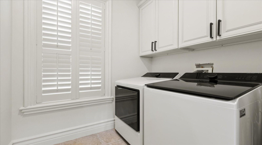 REUNION, Florida 34747, 5 Bedrooms Bedrooms, ,5 BathroomsBathrooms,Residential,For Sale,PALMILLA,0,MFRO6379176