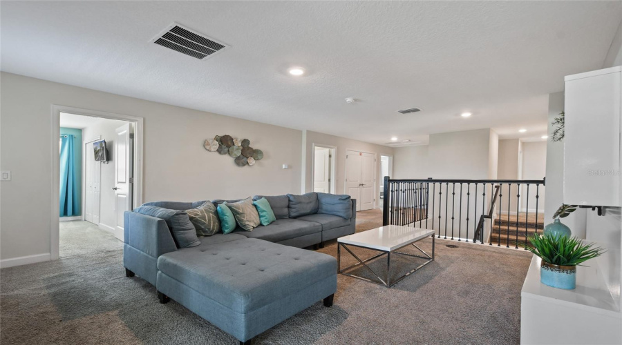 DAVENPORT, Florida 33896, 8 Bedrooms Bedrooms, ,5 BathroomsBathrooms,Residential,For Sale,CABOT CLIFFS,0,MFRO6381600