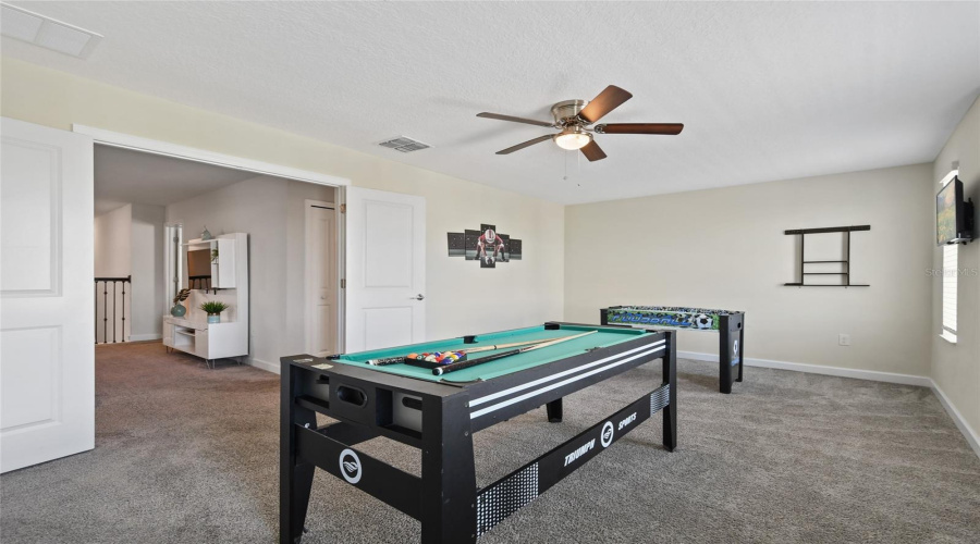 DAVENPORT, Florida 33896, 8 Bedrooms Bedrooms, ,5 BathroomsBathrooms,Residential,For Sale,CABOT CLIFFS,0,MFRO6381600