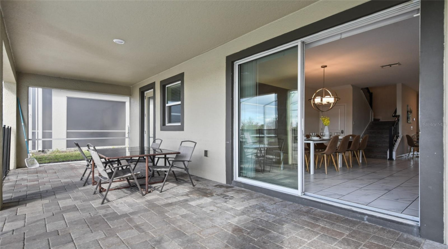 DAVENPORT, Florida 33896, 8 Bedrooms Bedrooms, ,5 BathroomsBathrooms,Residential,For Sale,CABOT CLIFFS,0,MFRO6381600