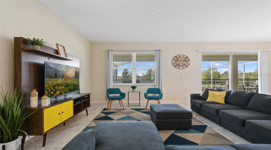 DAVENPORT, Florida 33896, 8 Bedrooms Bedrooms, ,5 BathroomsBathrooms,Residential,For Sale,CABOT CLIFFS,0,MFRO6381600