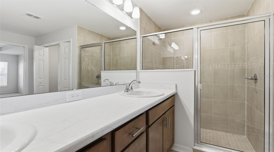 DAVENPORT, Florida 33837, 3 Bedrooms Bedrooms, ,2 BathroomsBathrooms,Residential,For Sale,SUNSET,0,MFRTB8474408