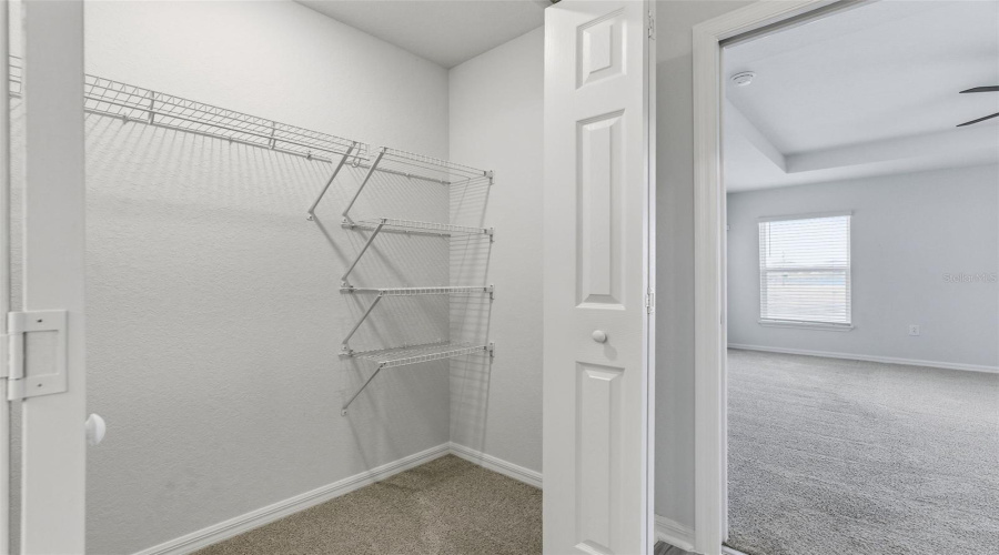 DAVENPORT, Florida 33837, 3 Bedrooms Bedrooms, ,2 BathroomsBathrooms,Residential,For Sale,SUNSET,0,MFRTB8474408