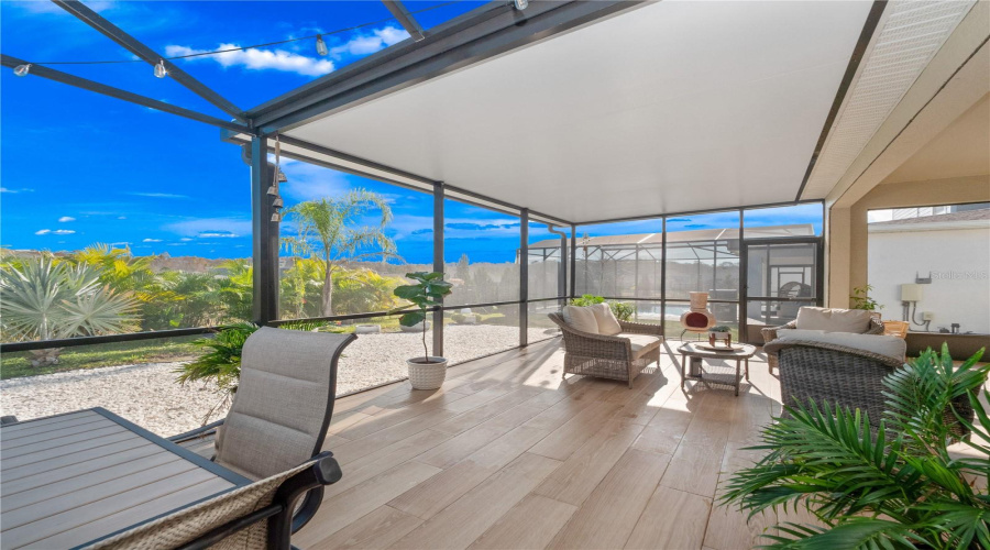 DAVENPORT, Florida 33837, 4 Bedrooms Bedrooms, ,3 BathroomsBathrooms,Residential,For Sale,HILLINGDAM,0,MFRS5141426