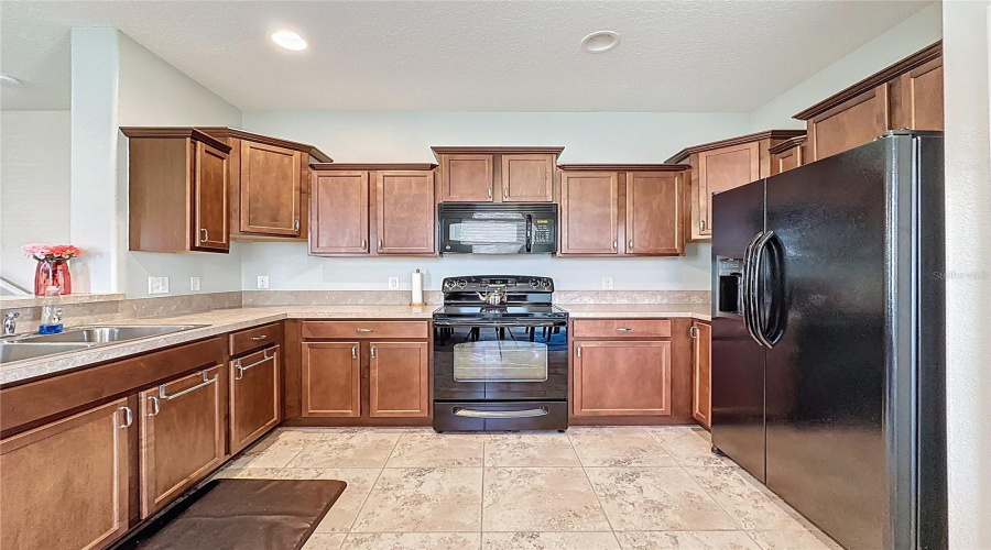 DAVENPORT, Florida 33897, 2 Bedrooms Bedrooms, ,2 BathroomsBathrooms,Residential,For Sale,SCATON,0,MFRS5142458