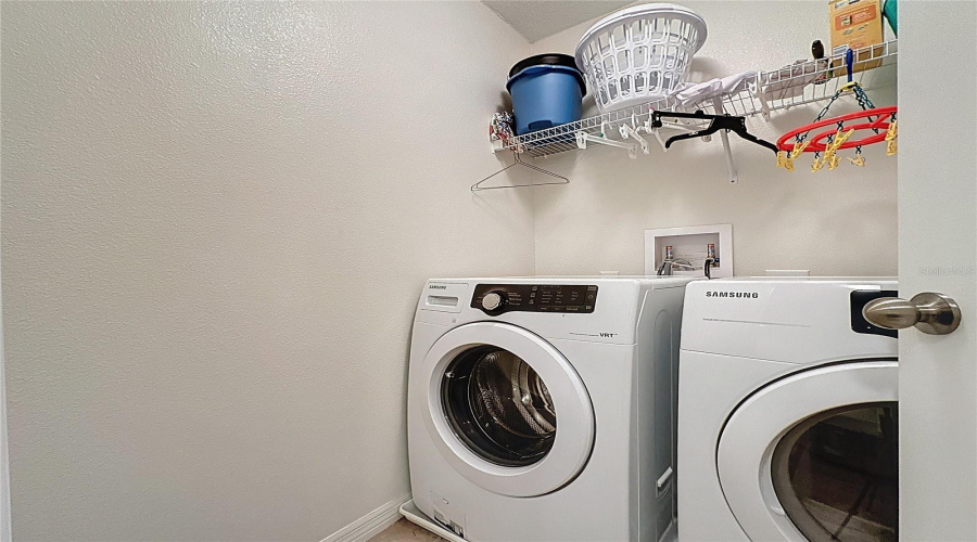 DAVENPORT, Florida 33897, 2 Bedrooms Bedrooms, ,2 BathroomsBathrooms,Residential,For Sale,SCATON,0,MFRS5142458