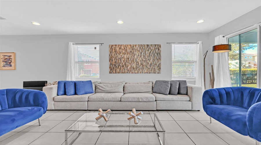 KISSIMMEE, Florida 34747, 8 Bedrooms Bedrooms, ,8 BathroomsBathrooms,Residential,For Sale,MACKINAW,0,MFRO6381127