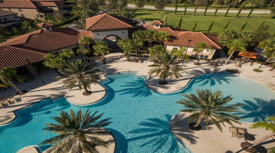 DAVENPORT, Florida 33837, 5 Bedrooms Bedrooms, ,5 BathroomsBathrooms,Residential,For Sale,ACORN,0,MFRO6379627