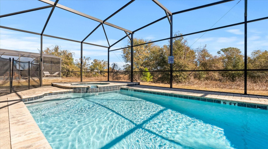 Screened Pool & Spa