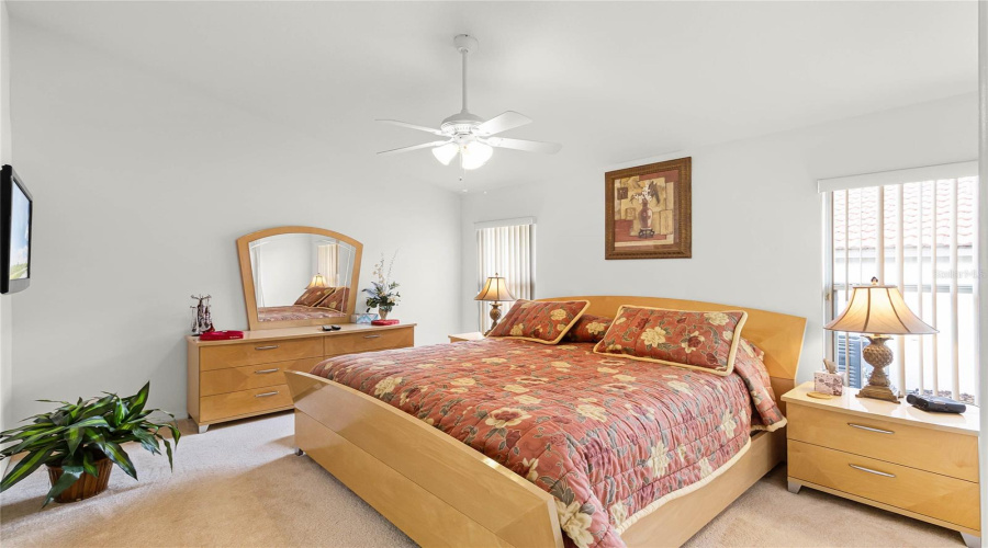 DAVENPORT, Florida 33897, 4 Bedrooms Bedrooms, ,3 BathroomsBathrooms,Residential,For Sale,SARAGOSSA,0,MFRS5143649