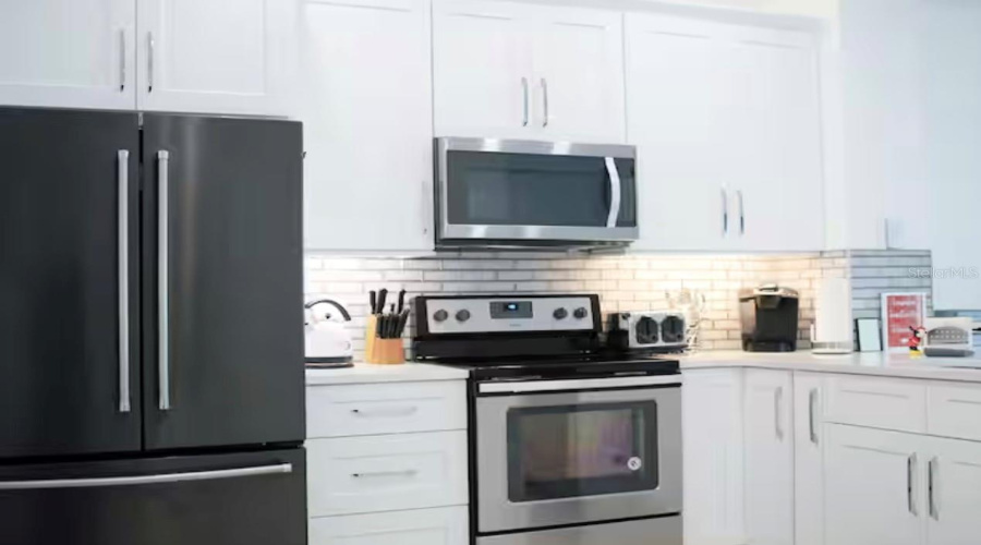 KISSIMMEE, Florida 34747, 3 Bedrooms Bedrooms, ,3 BathroomsBathrooms,Residential,For Sale,PRINCESS PALM,0,MFRO6381255