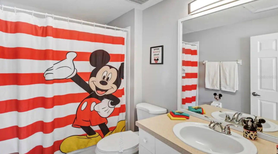 KISSIMMEE, Florida 34747, 3 Bedrooms Bedrooms, ,3 BathroomsBathrooms,Residential,For Sale,PRINCESS PALM,0,MFRO6381255