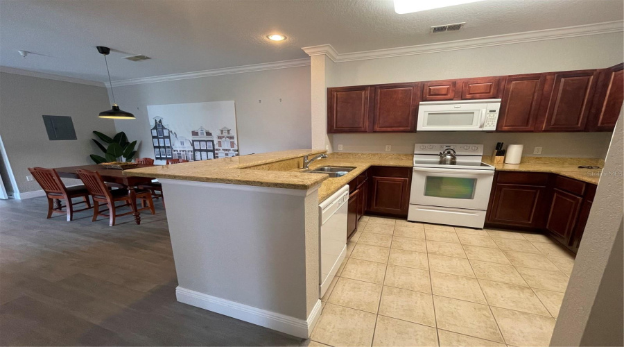 DAVENPORT, Florida 33896, 2 Bedrooms Bedrooms, ,2 BathroomsBathrooms,Residential,For Sale,TUSCAN,0,MFRO6380214