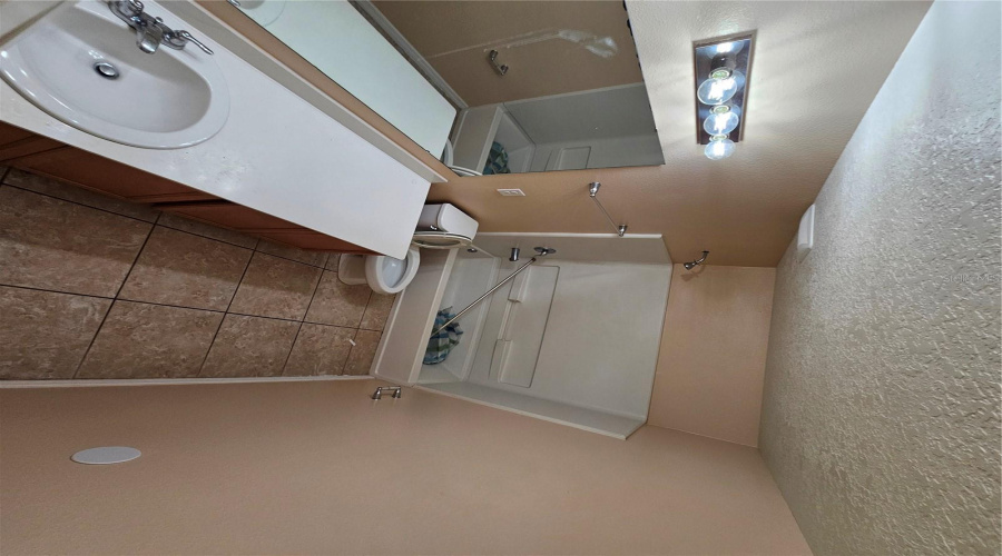 KISSIMMEE, Florida 34746, 4 Bedrooms Bedrooms, ,3 BathroomsBathrooms,Residential,For Sale,KILLARNEY,0,MFRO6381548