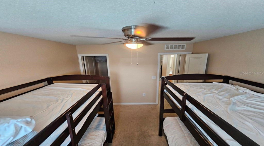 KISSIMMEE, Florida 34746, 4 Bedrooms Bedrooms, ,3 BathroomsBathrooms,Residential,For Sale,KILLARNEY,0,MFRO6381548