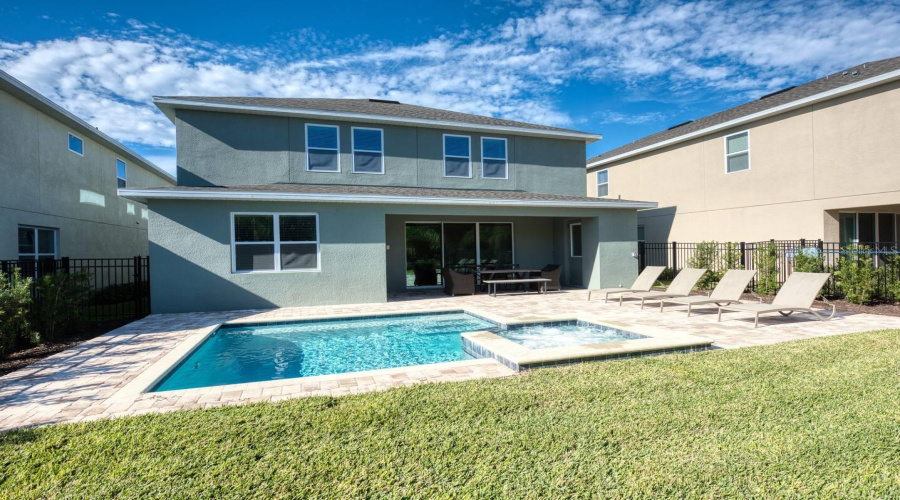KISSIMMEE, Florida 34747, 5 Bedrooms Bedrooms, ,5 BathroomsBathrooms,Residential,For Sale,MARKER AVE,0,MFRO6380729