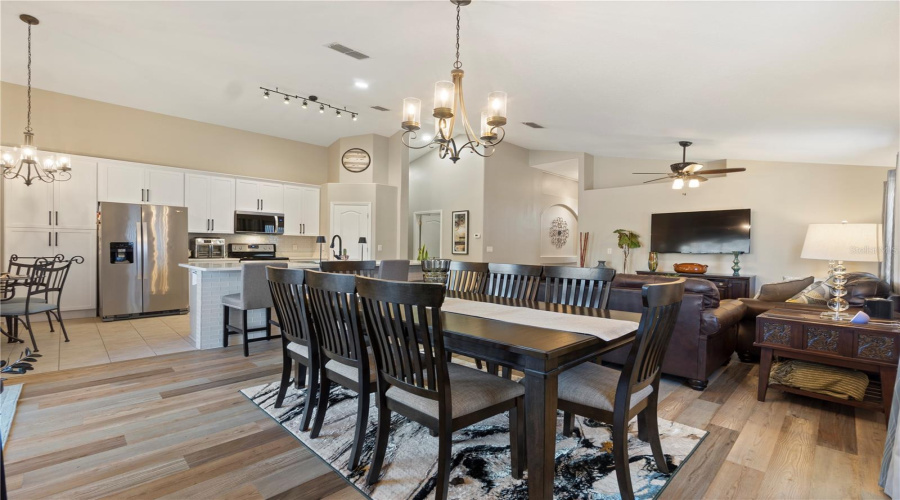 DAVENPORT, Florida 33897, 4 Bedrooms Bedrooms, ,3 BathroomsBathrooms,Residential,For Sale,OLD BRIDGE,0,MFRO6381715