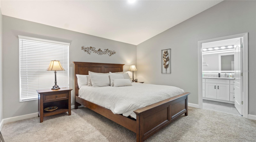 DAVENPORT, Florida 33897, 4 Bedrooms Bedrooms, ,3 BathroomsBathrooms,Residential,For Sale,OLD BRIDGE,0,MFRO6381715