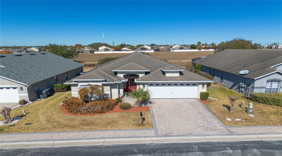 DAVENPORT, Florida 33897, 4 Bedrooms Bedrooms, ,3 BathroomsBathrooms,Residential,For Sale,OLD BRIDGE,0,MFRO6381715