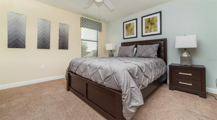 DAVENPORT, Florida 33896, 9 Bedrooms Bedrooms, ,5 BathroomsBathrooms,Residential,For Sale,MOON VALLEY,0,MFRO6381724